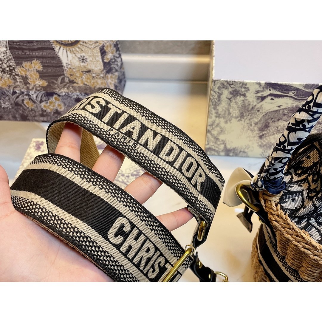 EN - NEW Arrival Bags DIR 211