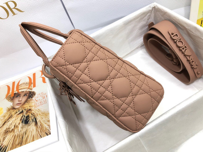 ELE - Dir Bags - 1602