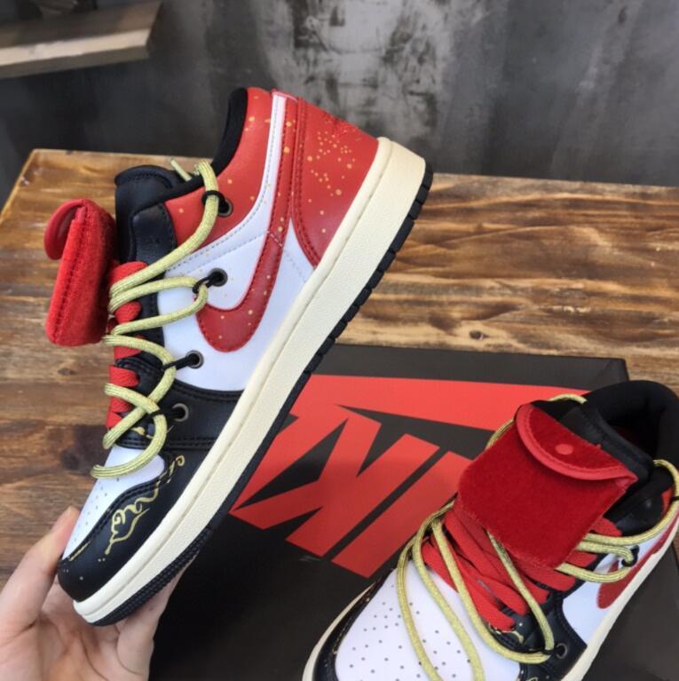 SAMC - NKE Shoes - 1077