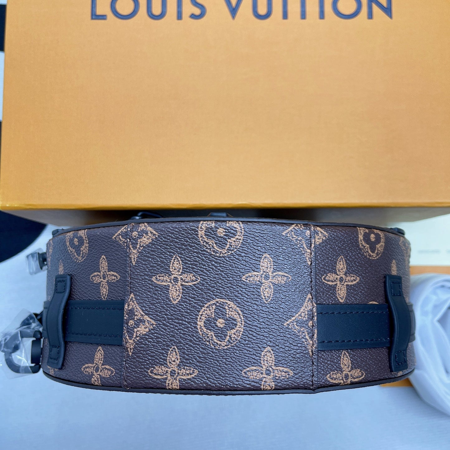 LV Wheel Box Monogram Canvas For Women, WomenÃ¢â‚¬â„¢s Handbags, Shoulder Bags And Crossbody Bags 9.1in/23cm LV M59706Ã‚Â 