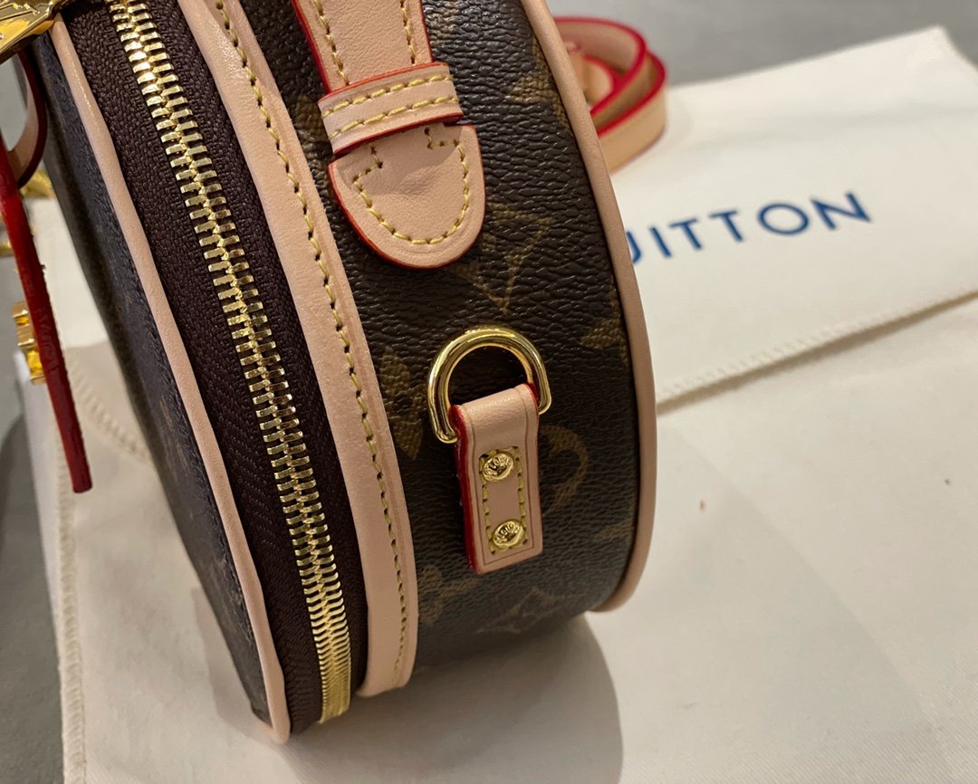 EN - New Arrival Bags LUV 074