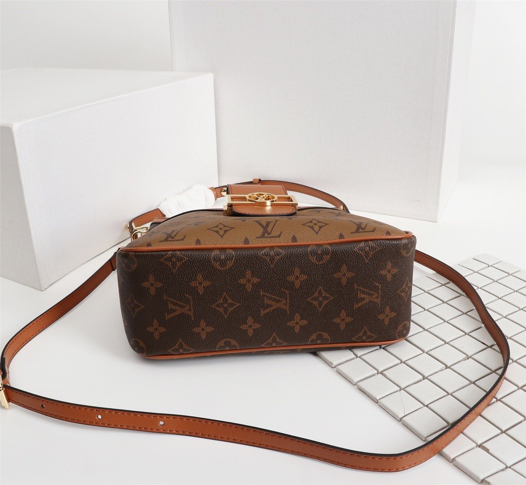 EN - New Arrival Bags LUV 183