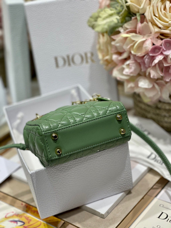 ELE - Dir Bags - 052