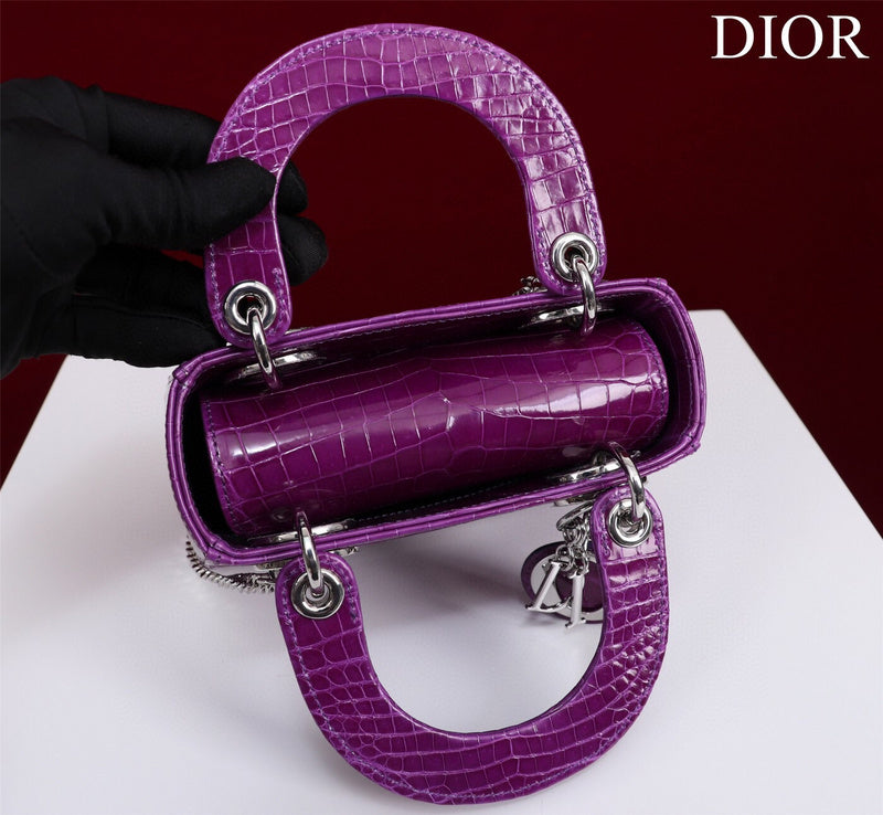 ELE - Dir Bags - 1642