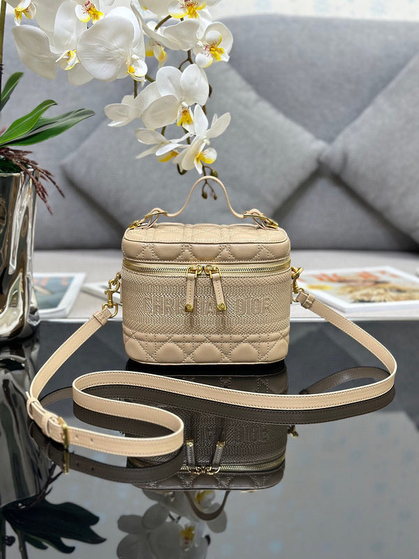 Glami Fashion - DIR Bags - 066