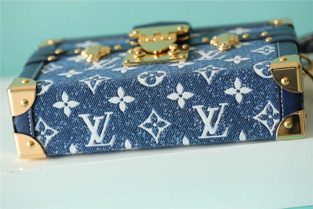 LV Petite Malle Jacquard SinGLAMI 1854 Blue For Women, WomenÃ¢â‚¬â„¢s Handbags, Shoulder Bags And Crossbody Bags 7.5in/19cm LVÃ‚Â 