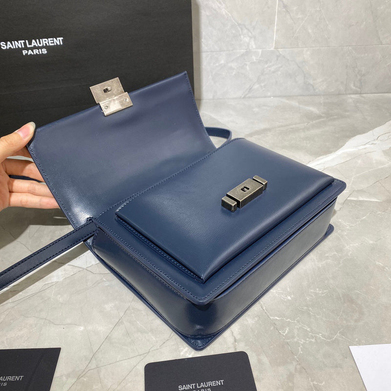 ELE - SLY Bags 068