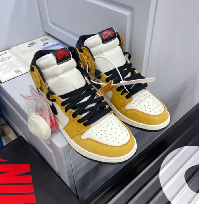 SAMC - NKE Shoes - 1627
