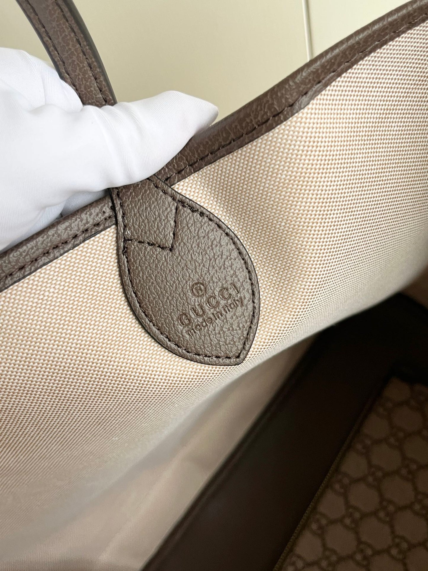 EN - Luxury Bags GCI 581
