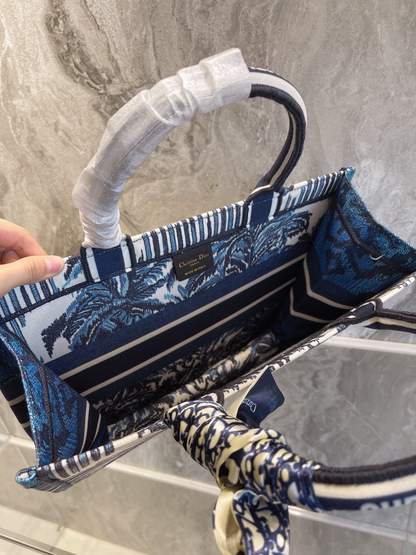 EN - NEW Arrival Bags DIR 194