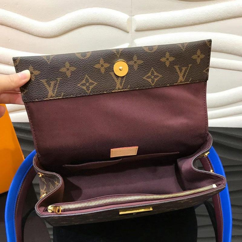 LOV2 Bags - Luxurious Bags  1261