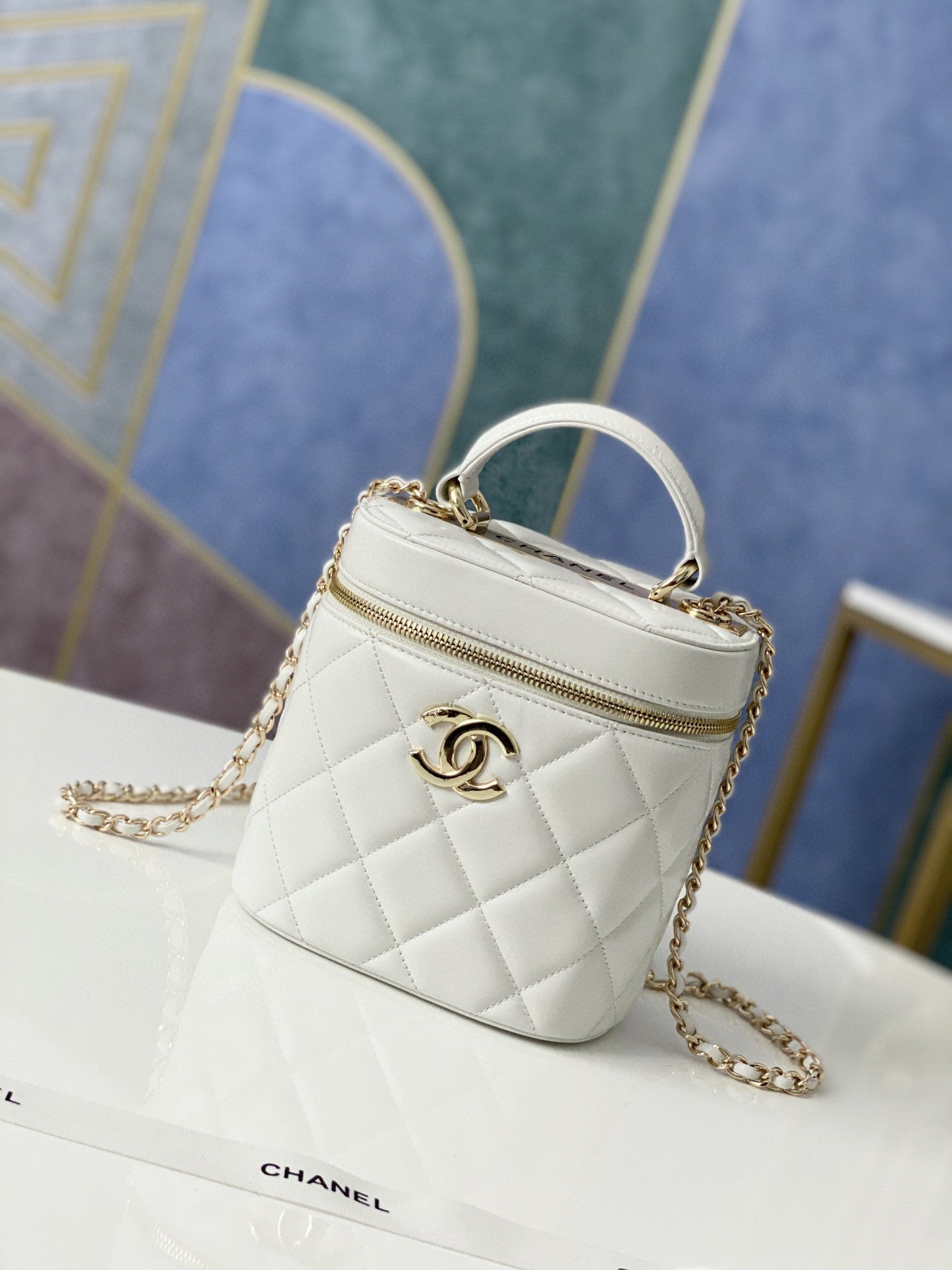 CHLVanity Case Gold Hardware White For Women Handbags, Shoulder Bags 9.4in/24cmÃ‚Â 