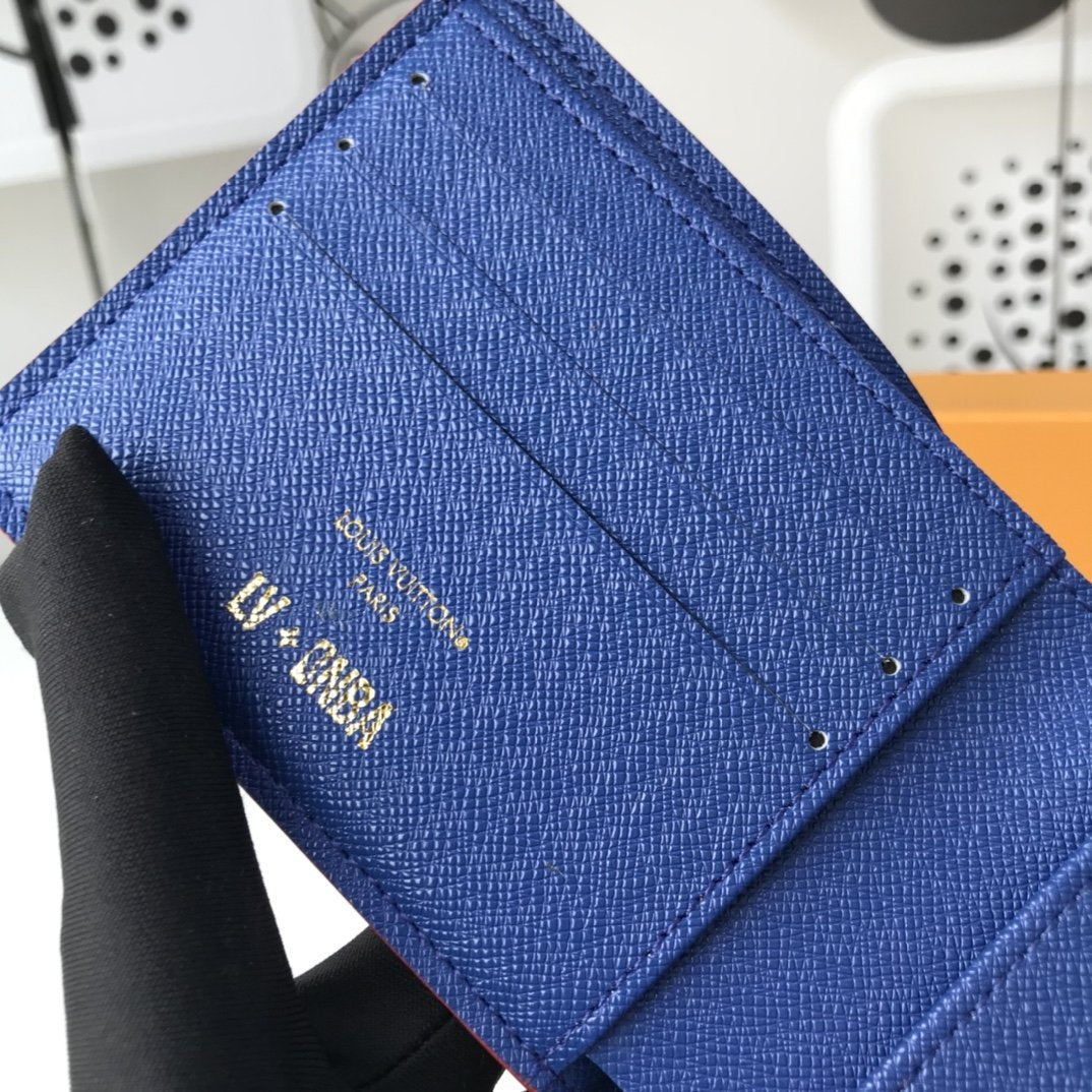 EN - New Arrival Wallet LUV 033