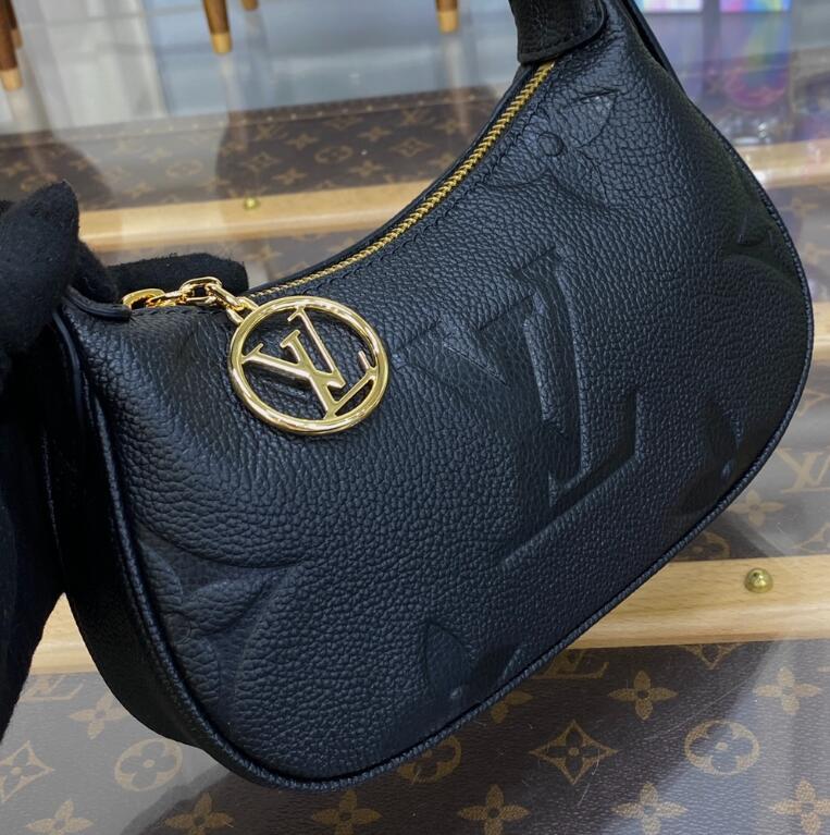 SAMC - LOV Bags - 1178