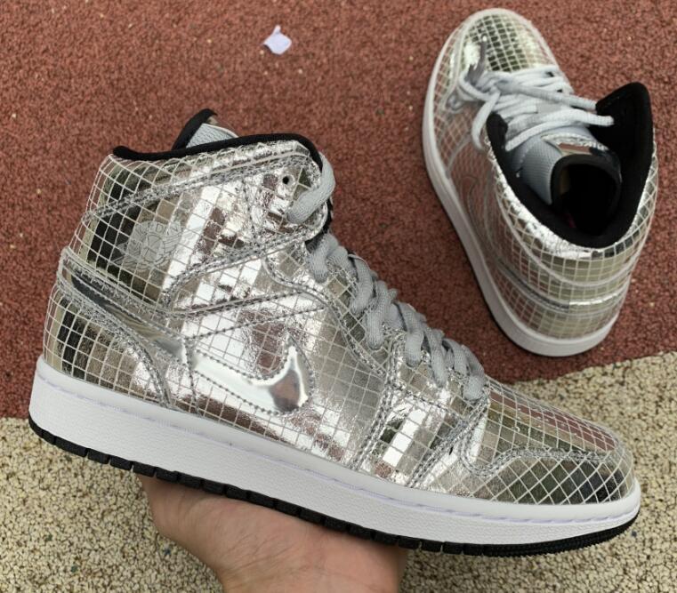 SAMC - NKE Shoes - 1540