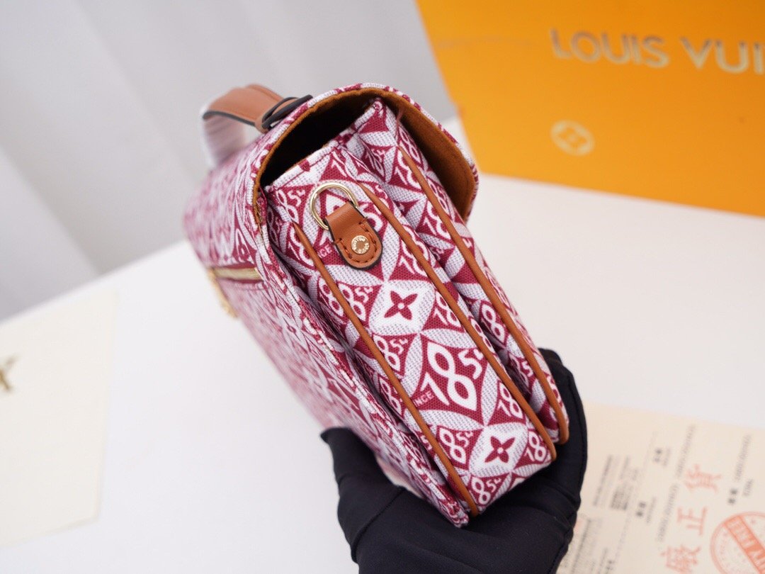 EN - New Arrival Bags LUV 128