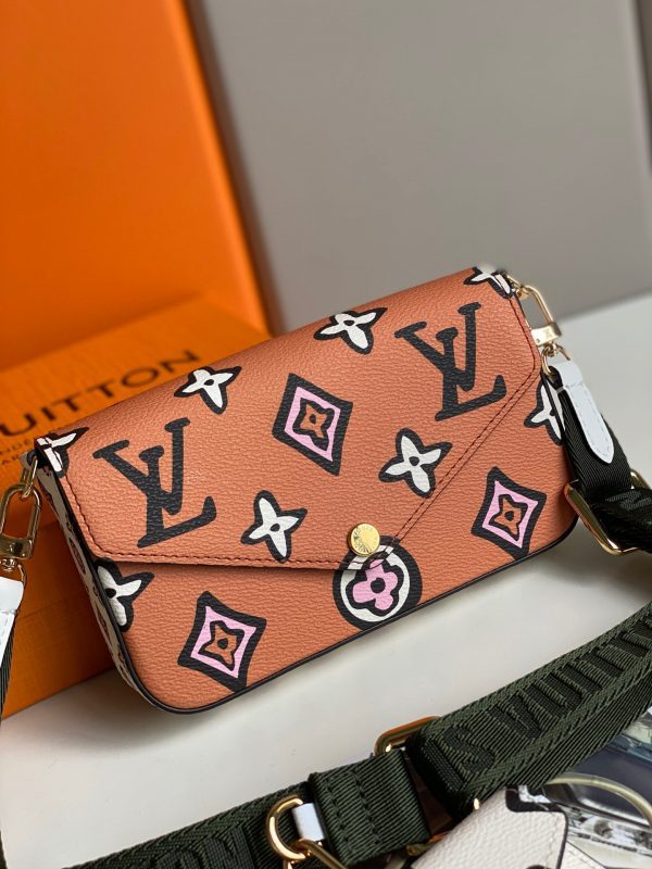 LOV2 Bags - Luxurious Bags  1421