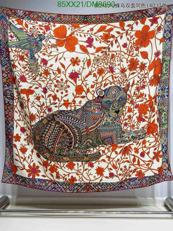 SAMC - HMS Scarves - 029