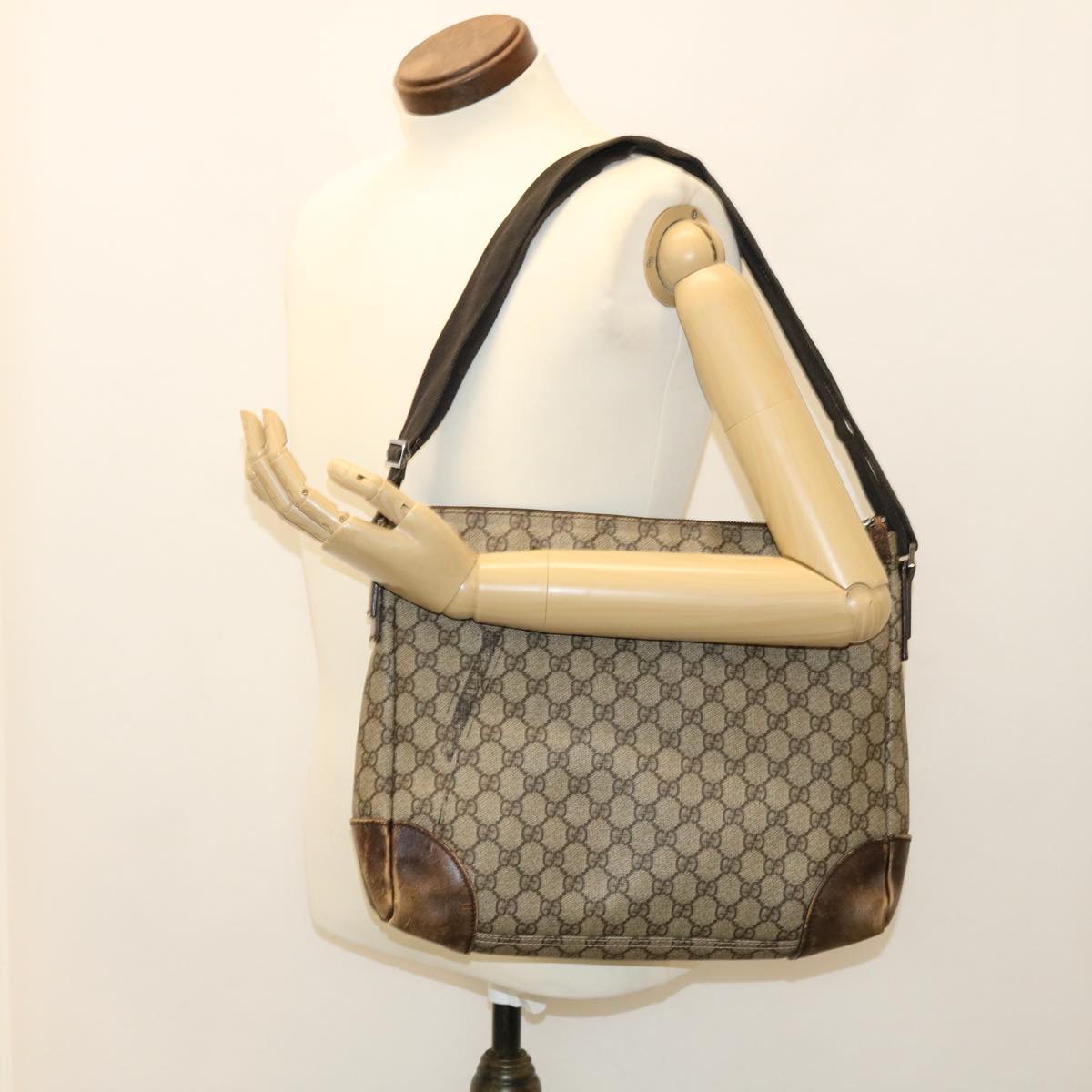GUCCI GG Canvas Shoulder Bag PVC Leather Beige 110054 38039