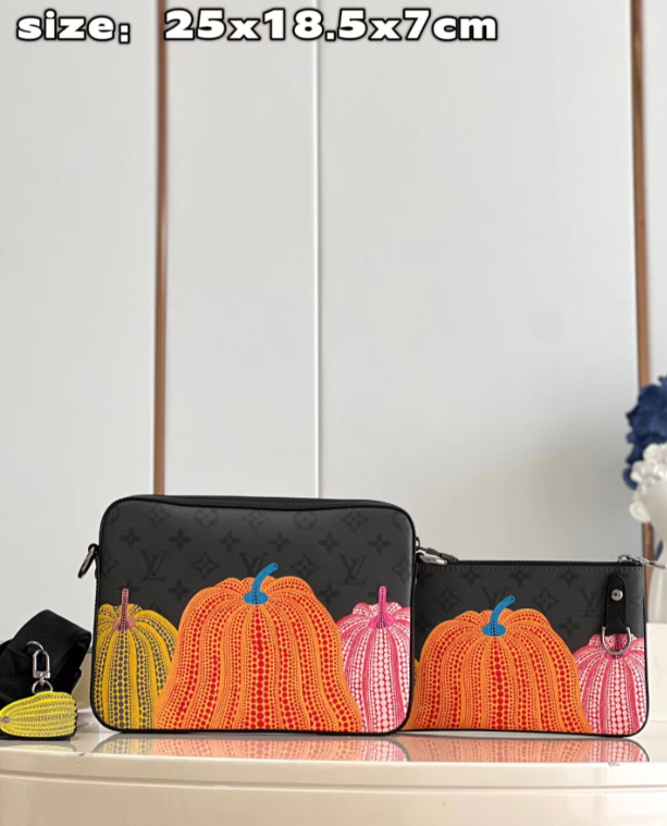 SAMC - LOV Bags - 1362