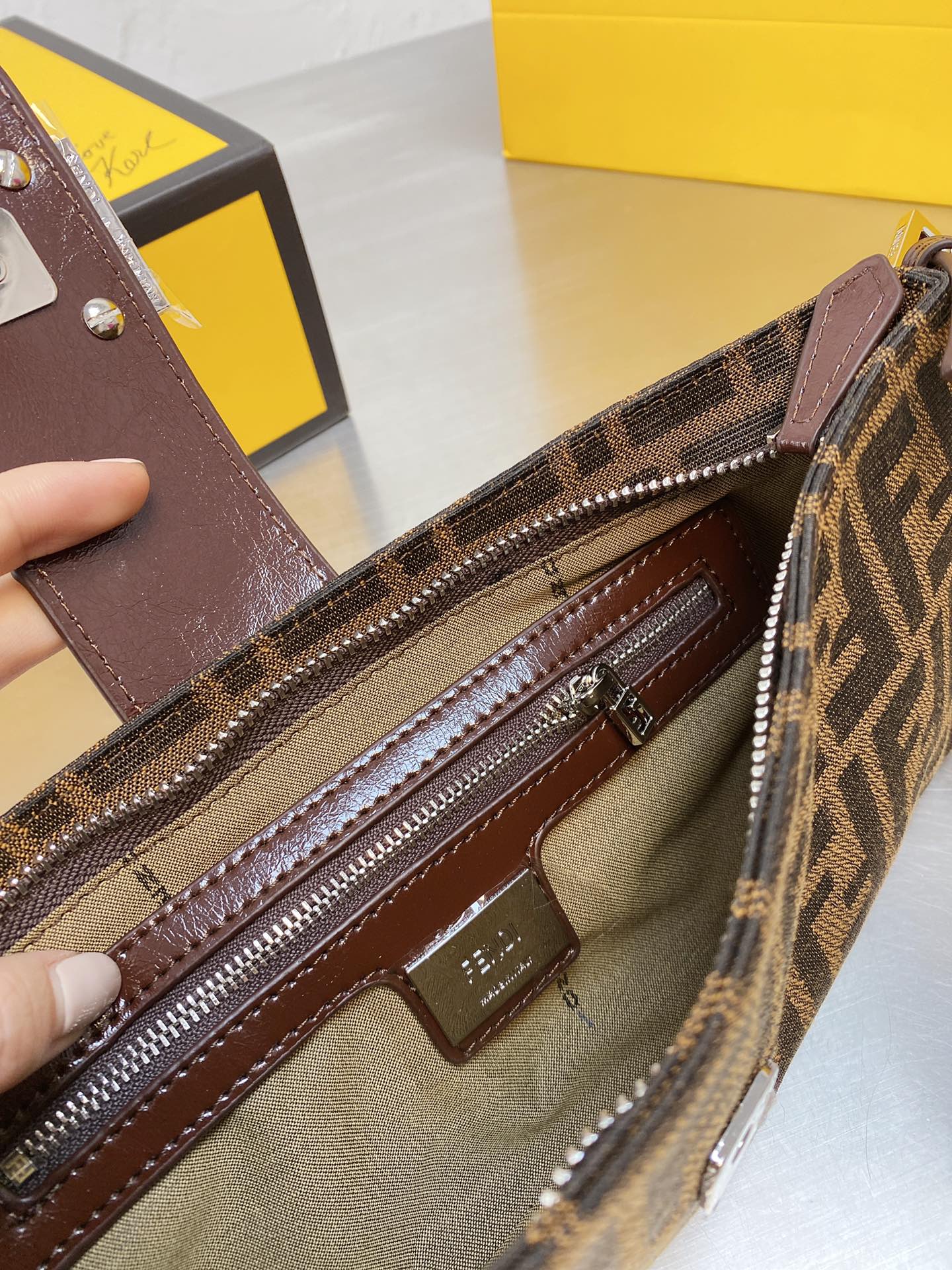 EN - NEW Arrival Bags FEI 113