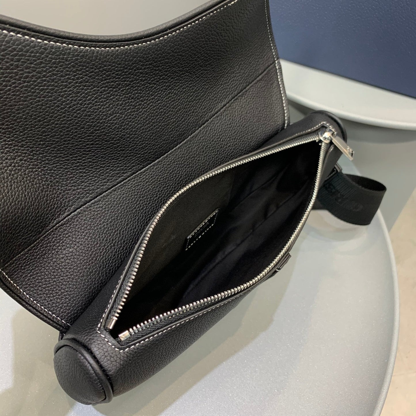GLAMI Saddle Bag Black For Women 10in/26cm CD