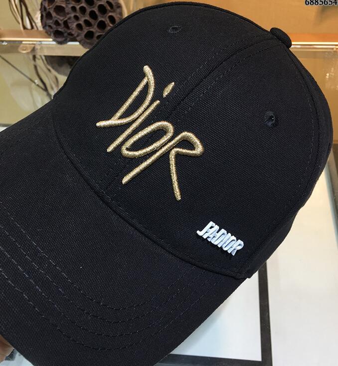 SAMC - Mix Hats - 052