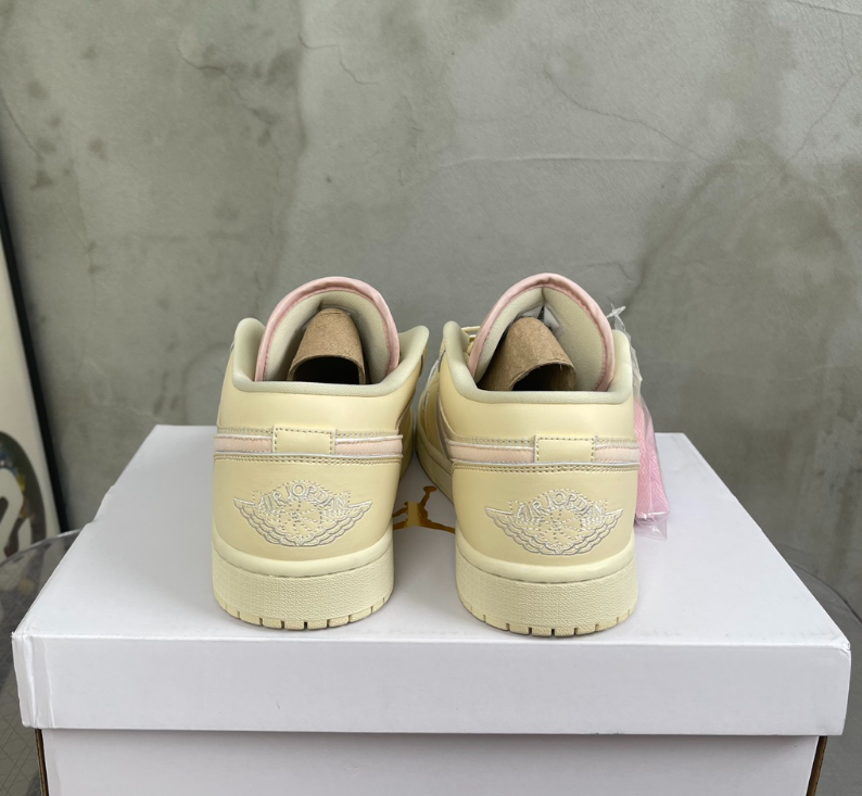 SAMC - NKE Shoes - 060