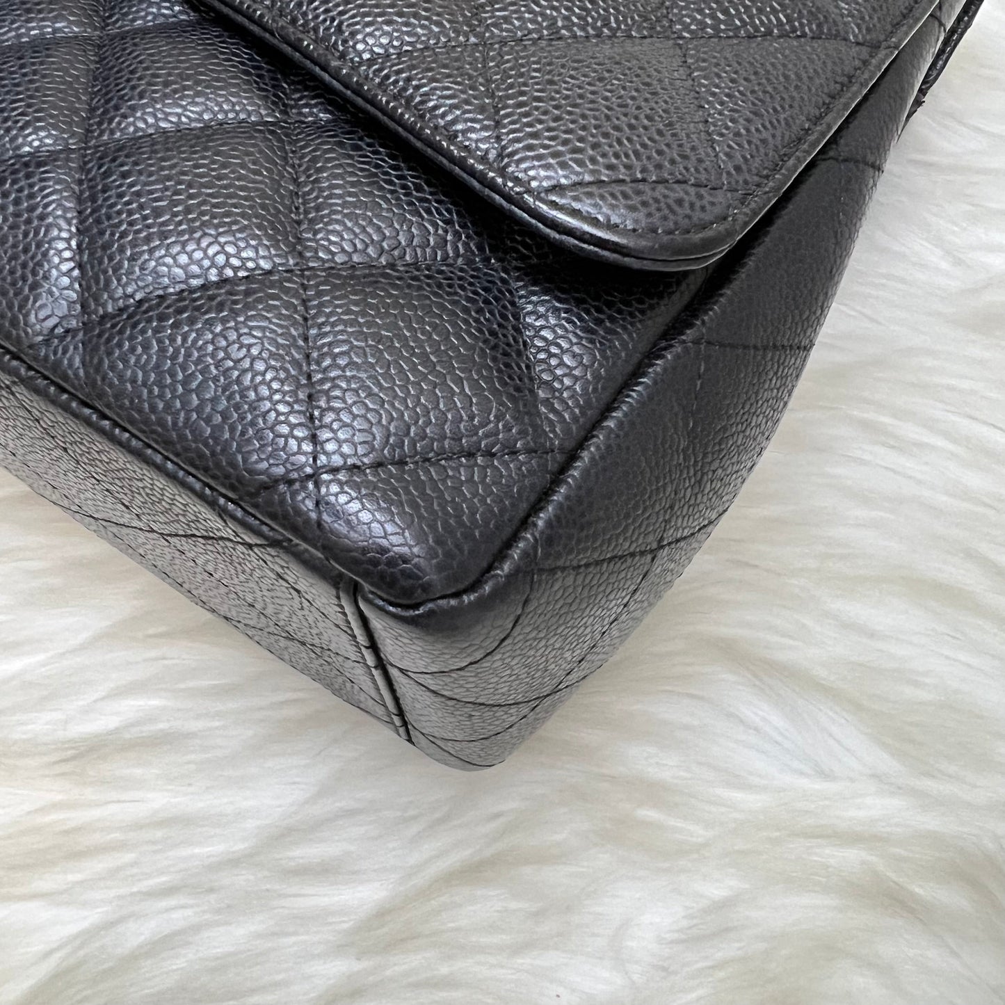 GLM-Maxi Classic Single Flap Bag in Black Caviar and GHW