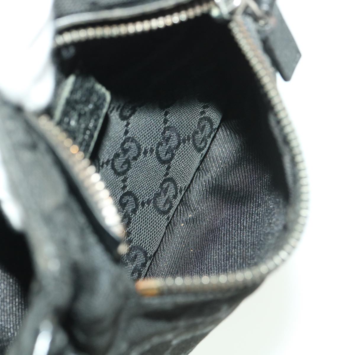 GUCCI GG Canvas Waist bag Black 28566 39289