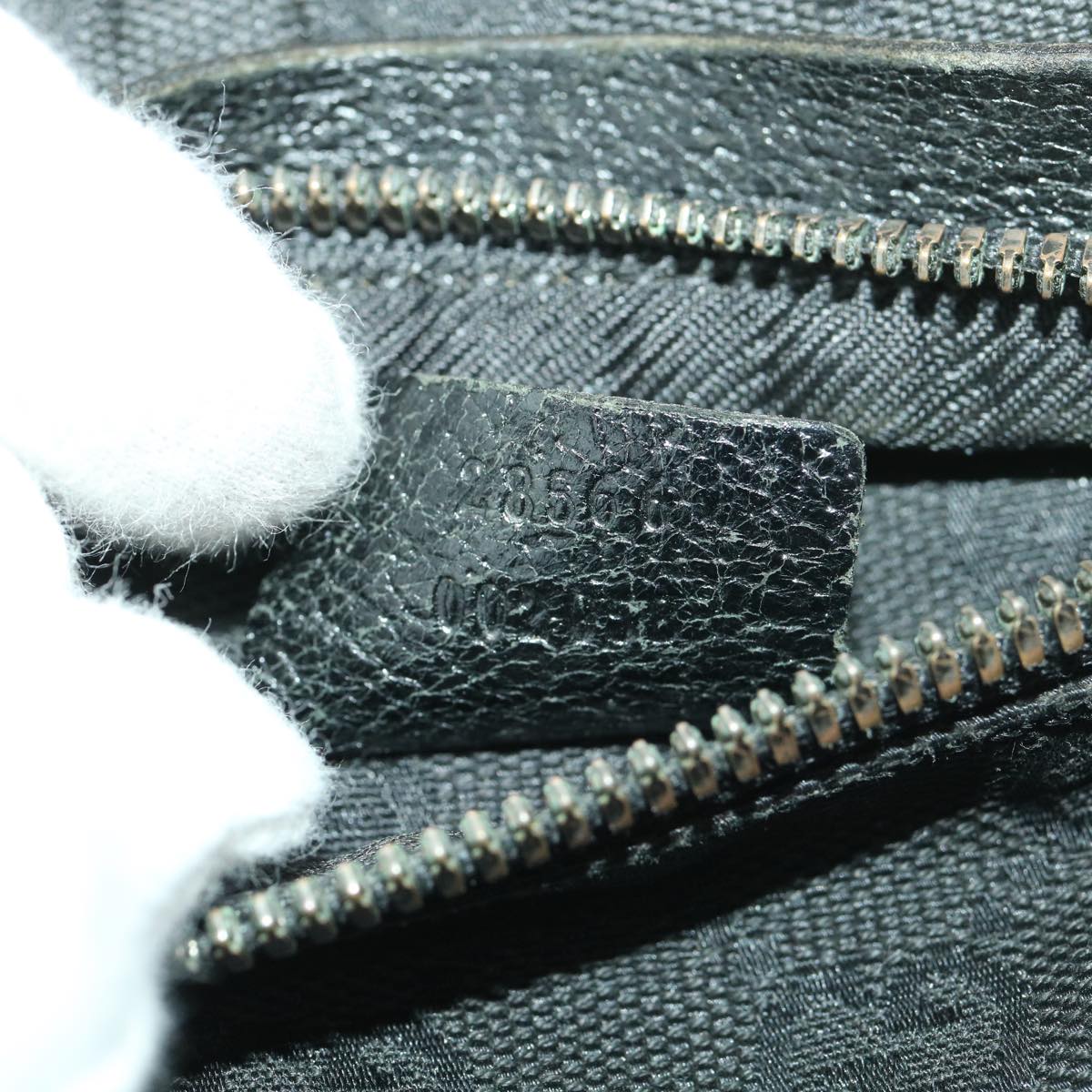 GUCCI GG Canvas Waist bag Black 28566 39289
