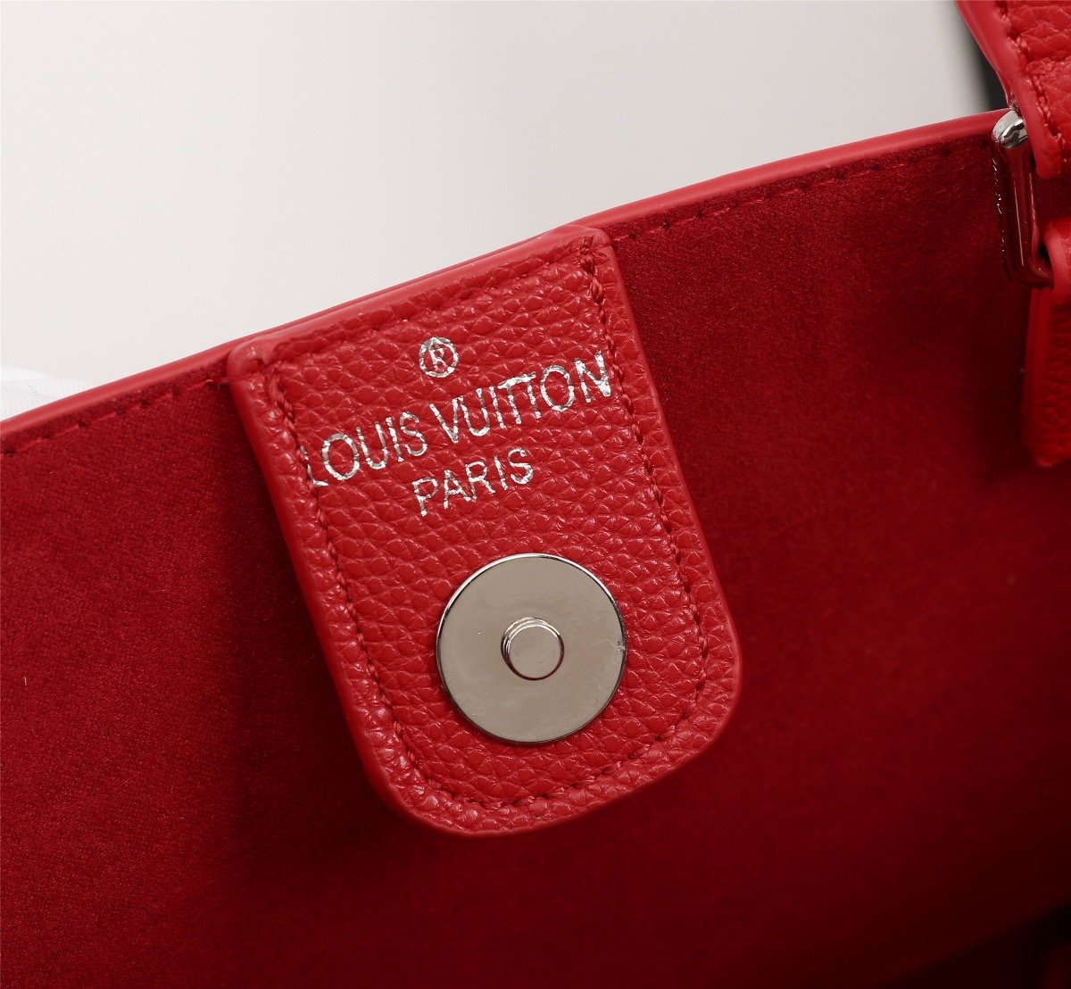 EN - New Arrival Bags LUV 193