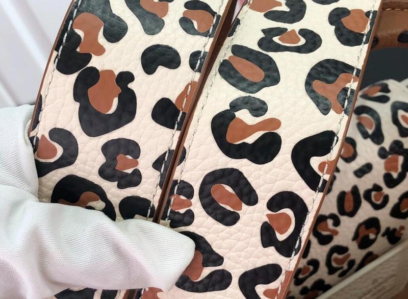 SAMC - LOV Bags - 2169