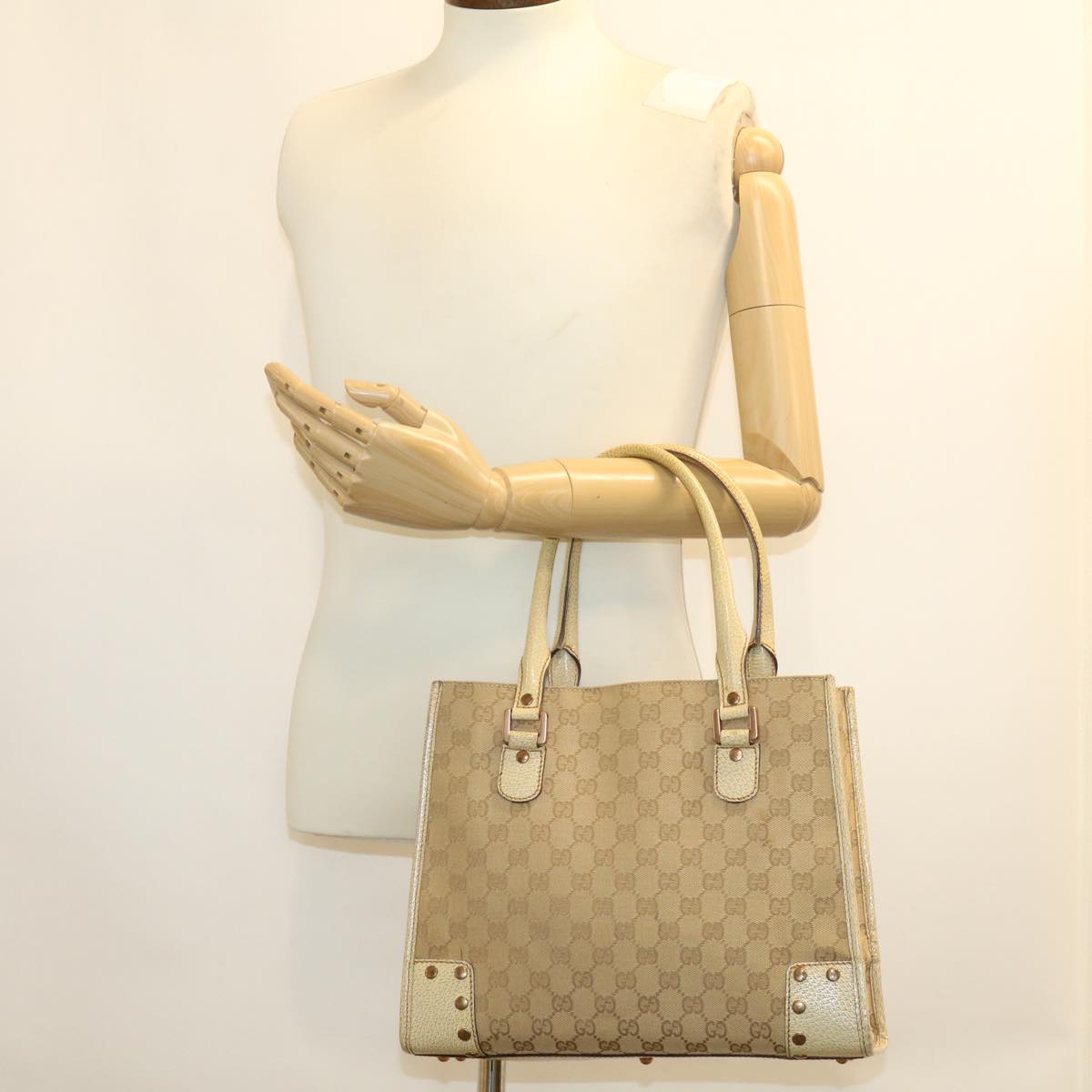 GUCCI GG Canvas Hand Bag Beige 124260 39453