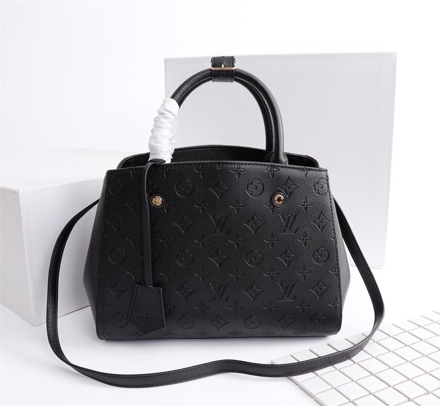 EN - New Arrival Bags LUV 040