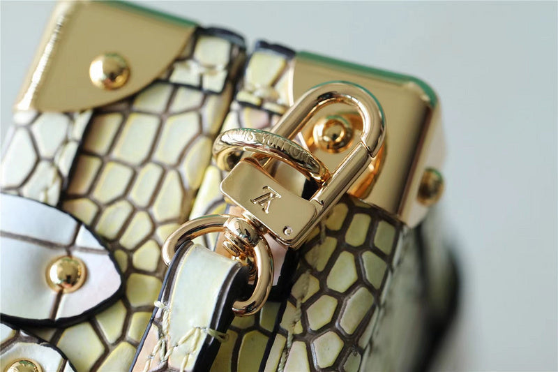 ELE - LUV Bags - 119