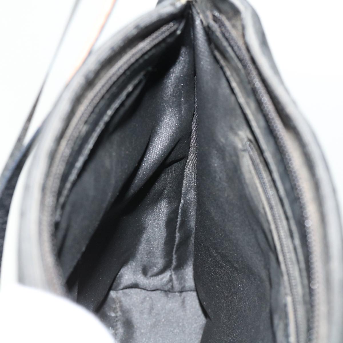 GUCCI GG Canvas Shoulder Bag Black 39778