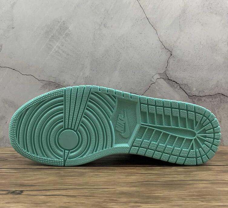 SAMC - NKE Shoes - 1463