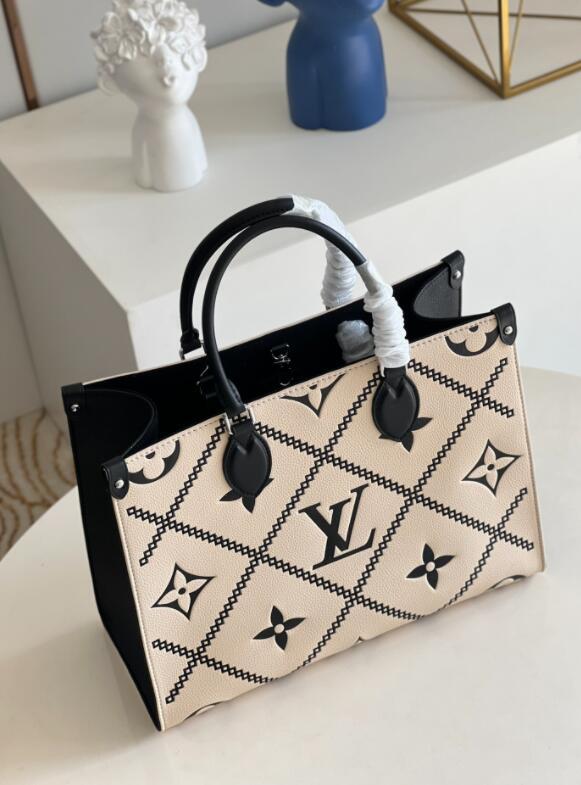 SAMC - LOV Bags - 1963