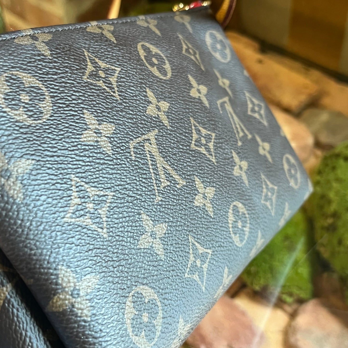 LOUIS VUITTON Pallas Clutch Monogram Canvas Crossbody
