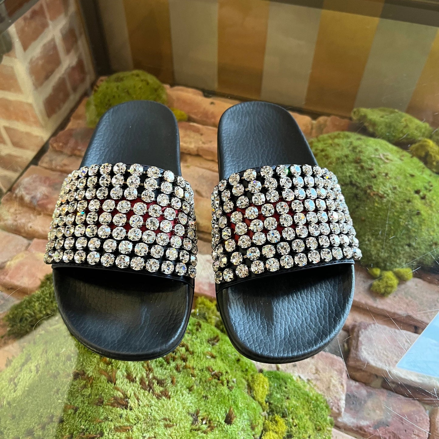 GUCCI Sylvie Web Accent Leather Slides SZ 37