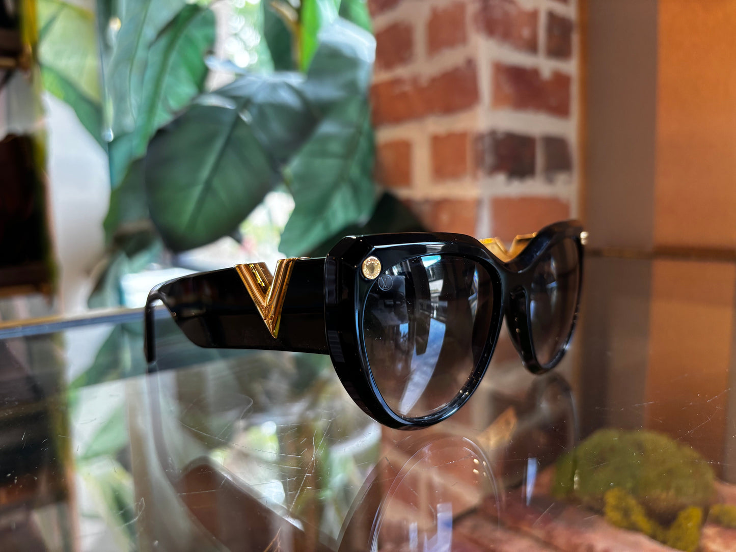 LOUIS VUITTON My Fair Lady Sunglasses
