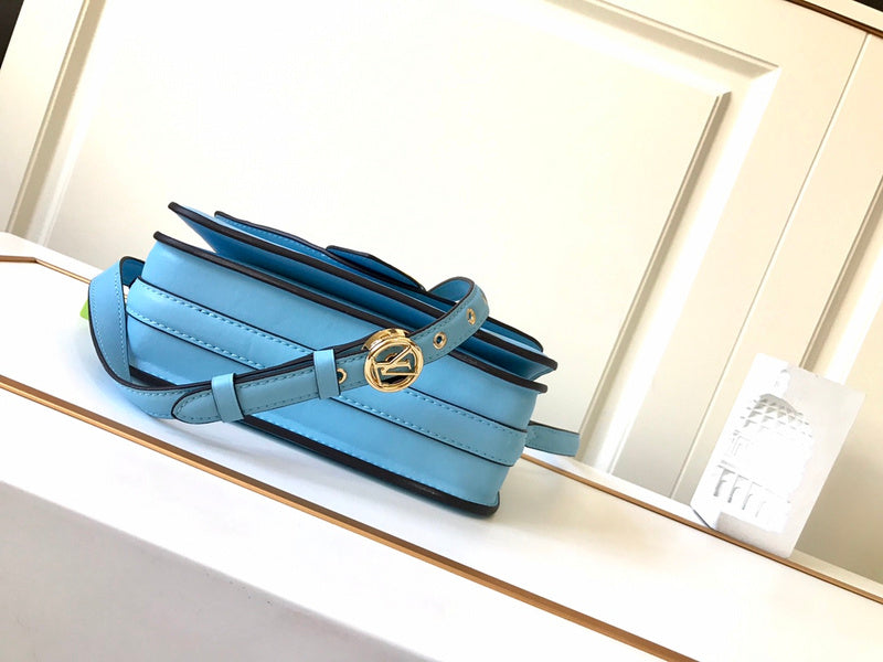 LOV2 Bags - Luxurious Bags  1049