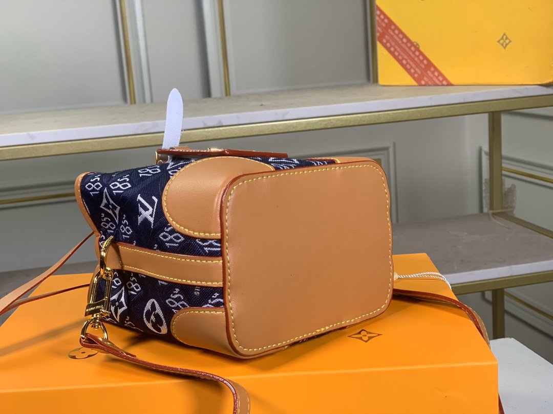 EN - New Arrival Bags LUV 099