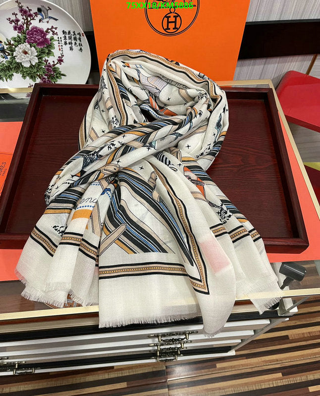 SAMC - HMS Scarves - 039