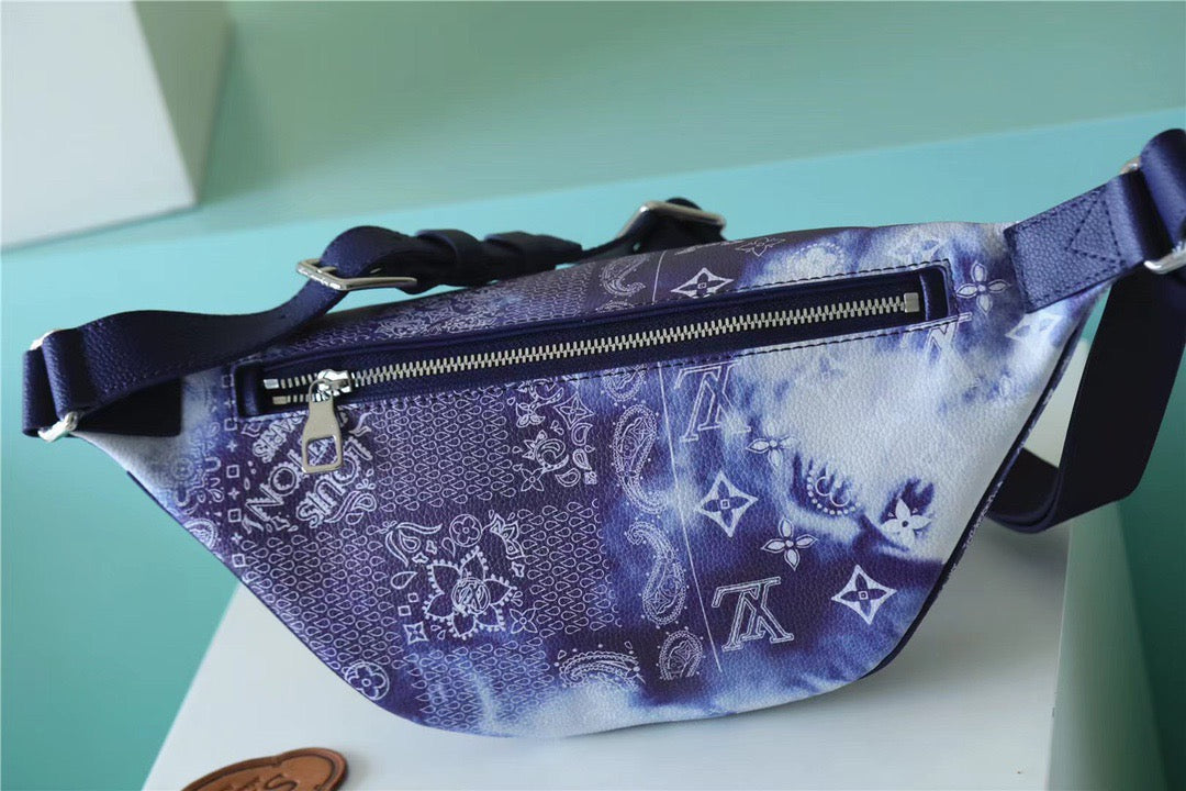 LV GLAMIscovery Bumbag PM Monogram Blue For Men, Bags, Shoulder And Crossbody Bags 17.3in/44cm LV M20587