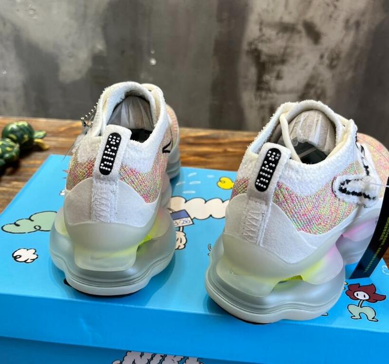 SAMC - NKE Shoes - 548