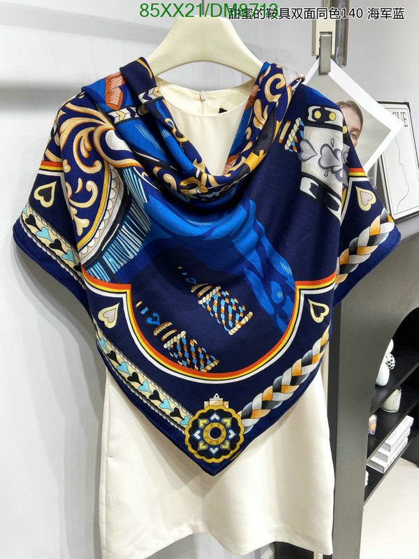 SAMC - HMS Scarves - 017