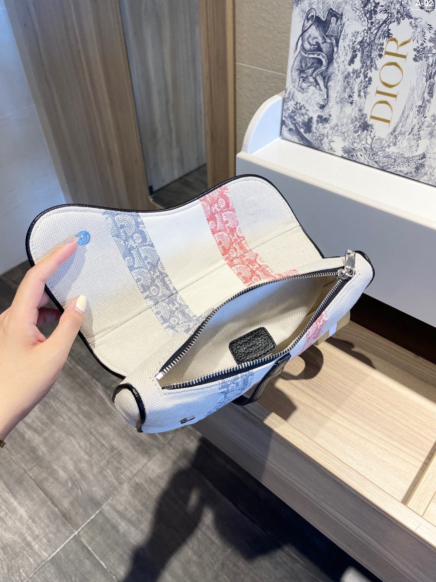EN - New Arrival Bags DIR 305