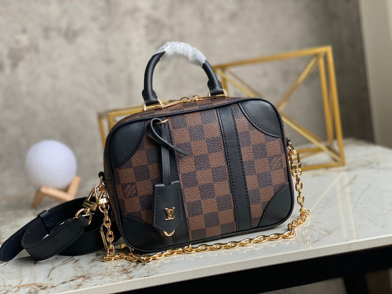 LOV2 Bags - Luxurious Bags  1197